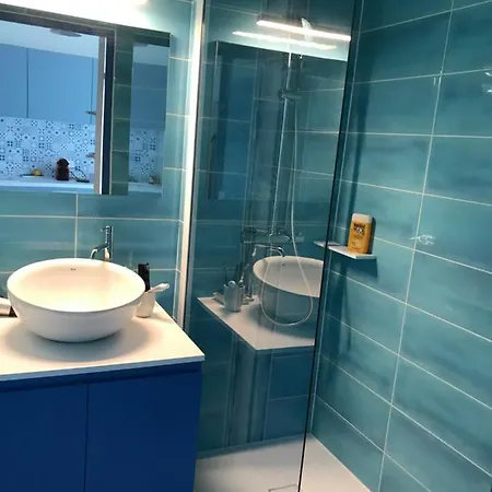 Apartmán Vue Mer, Terrasse,clim, Wifi, Parking, Piscine *